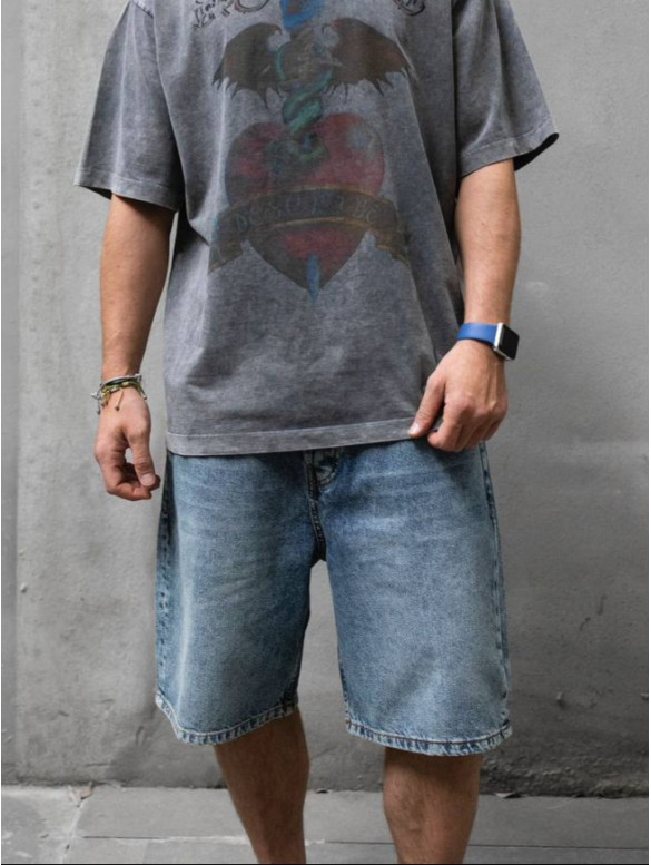 Oversize футболка з принтом