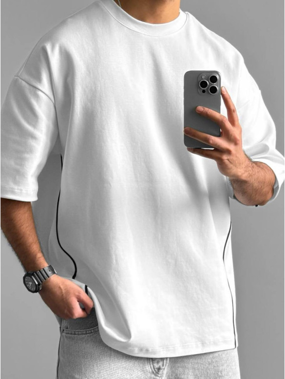 Oversize футболка з акцентною смужкою