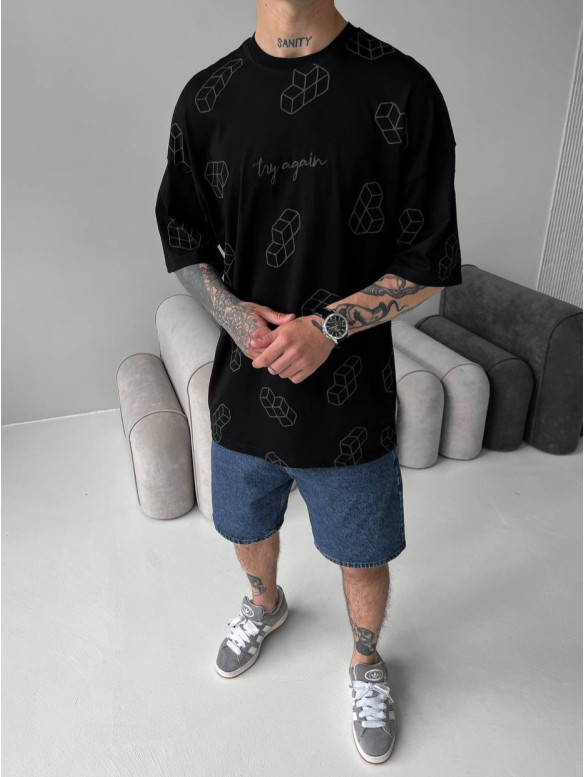 Oversize футболка з принтом