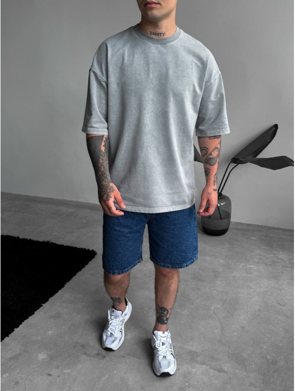 Oversize футболка з вивареної тканини