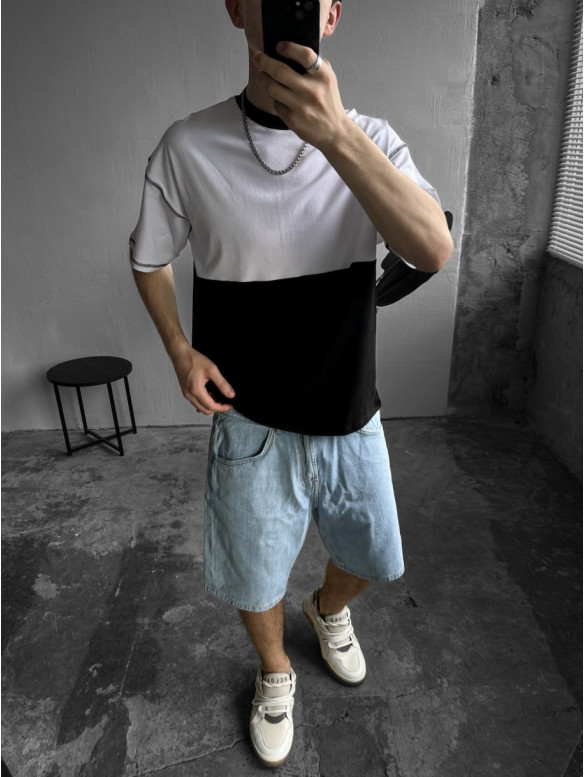 Oversize футболка з акцентними швами