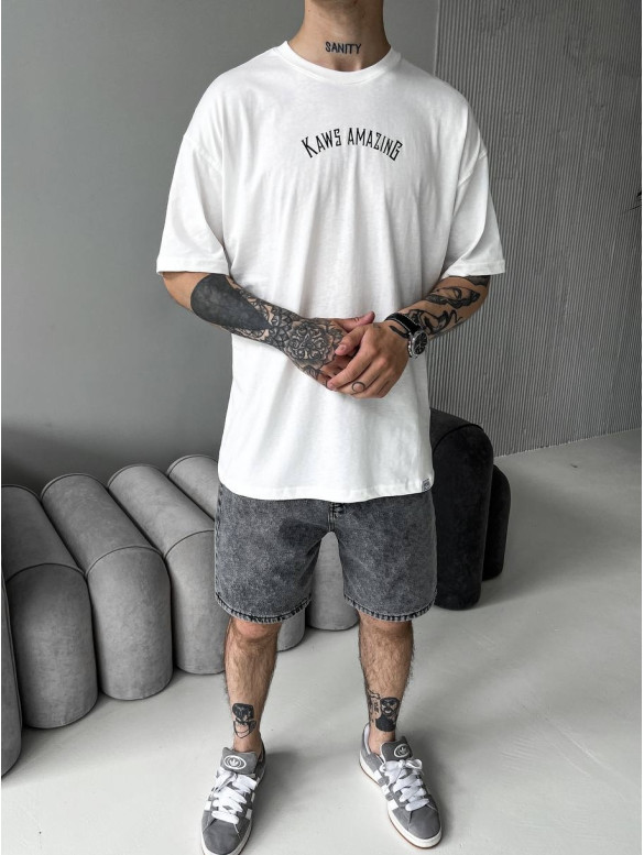 Oversize футболка з принтом