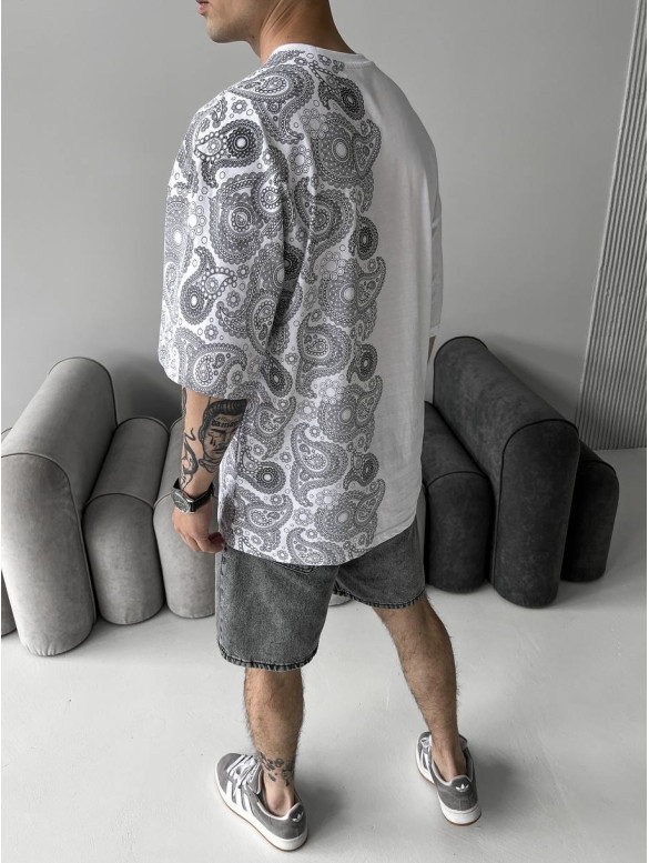 Oversize футболка з принтом