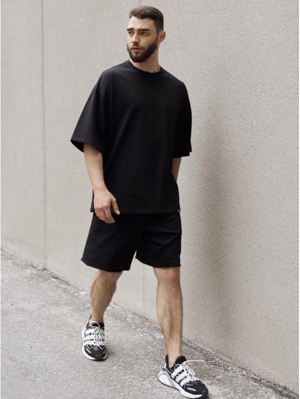 Базова футболка oversize