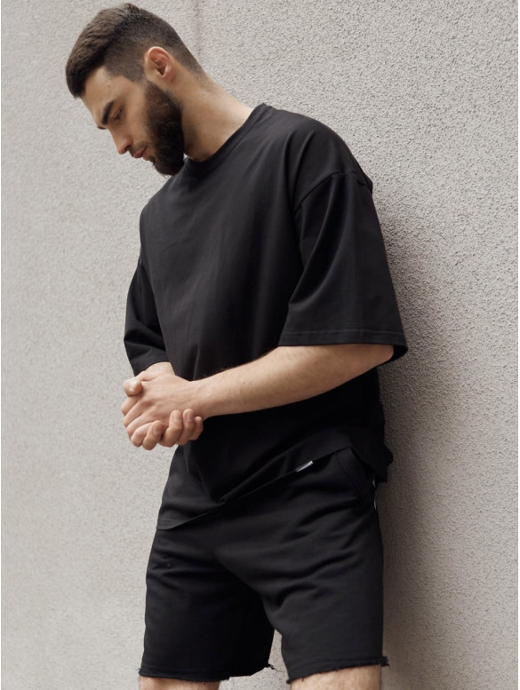 Базова футболка oversize