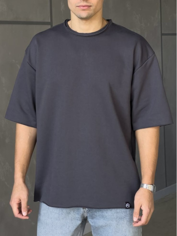 Oversize футболка з необробленим краєм Oversize футболка з необробленим краєм