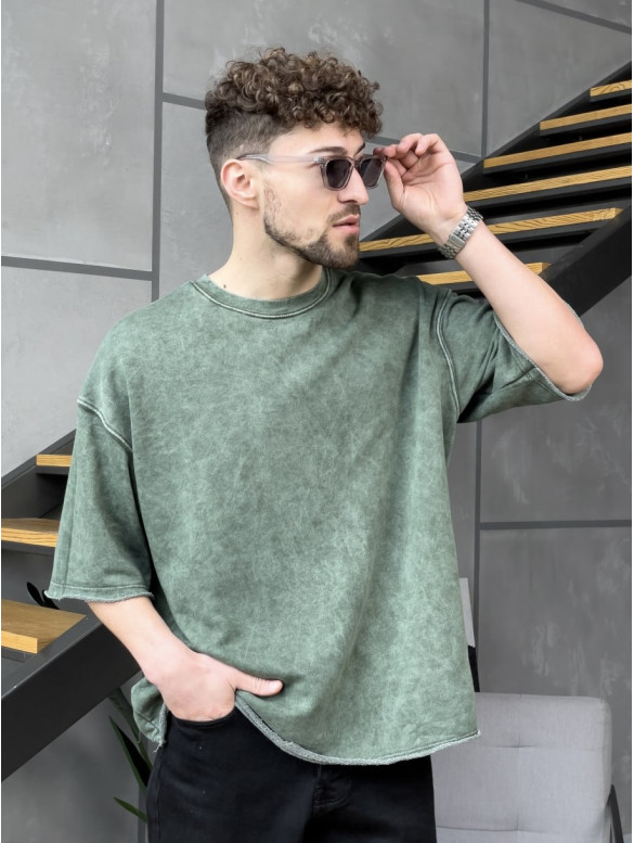 Oversize футболка з вивареної тканини