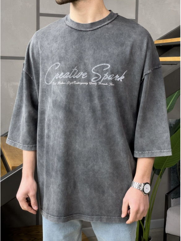 Oversize футболка з надписом