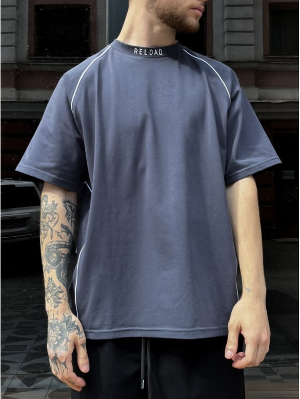 Oversize футболка з акцентною смужкою