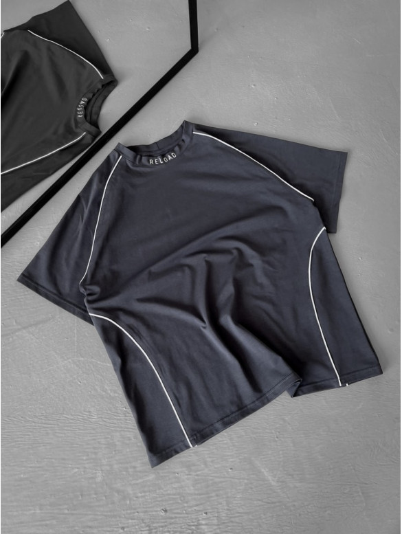 Oversize футболка з акцентною смужкою