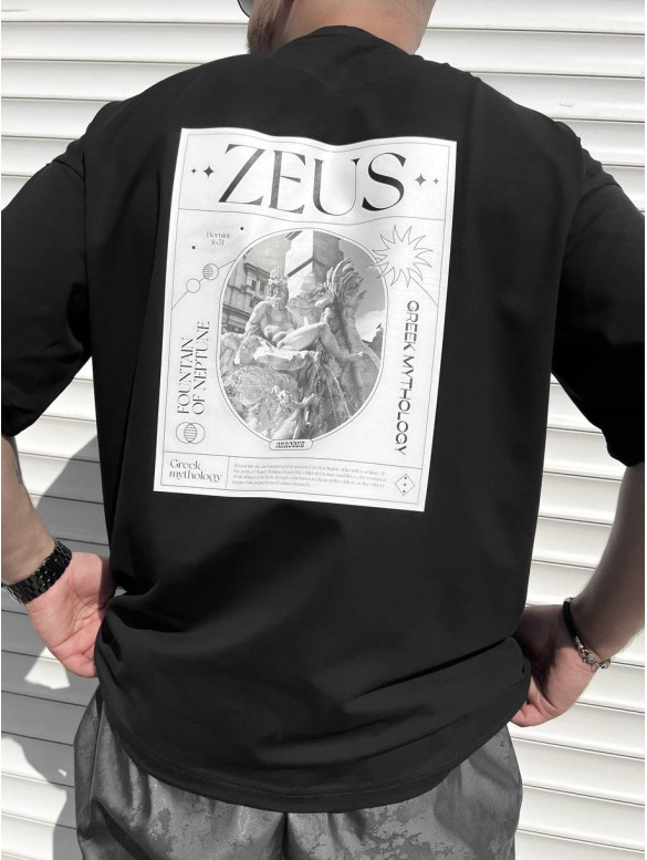 Oversize футболка з принтом