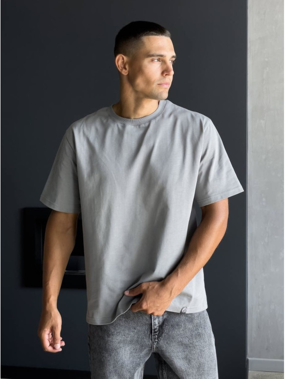Базова oversize футболка
