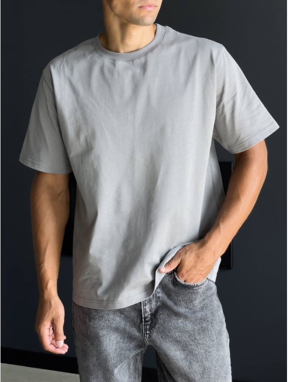 Базова oversize футболка