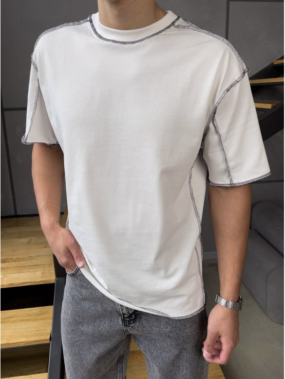 Oversize футболка з акцентними швами