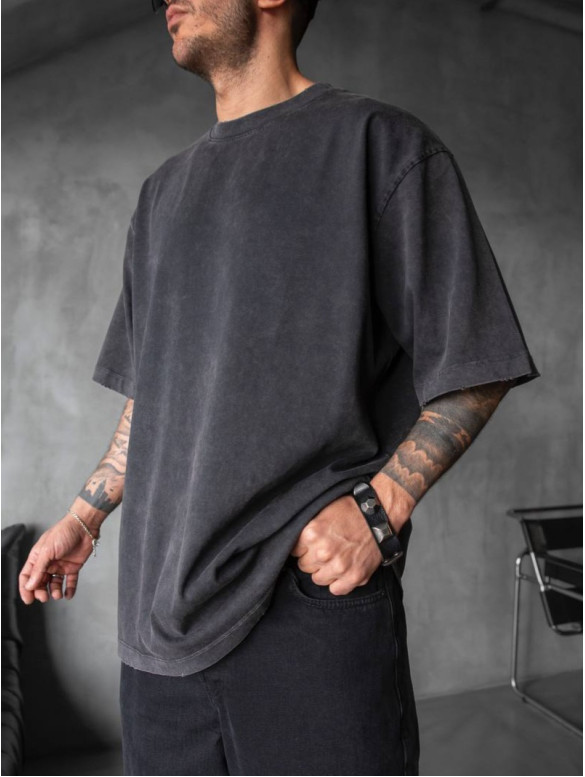 Oversize футболка з вивареної тканини
