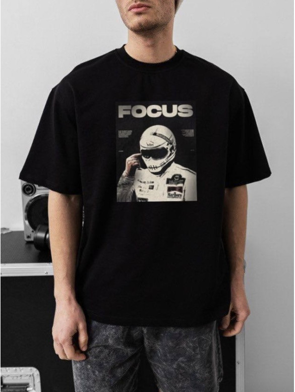 Oversize футболка з принтом