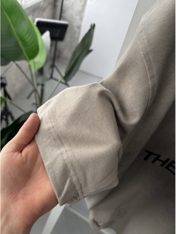 Oversize футболка з надписом