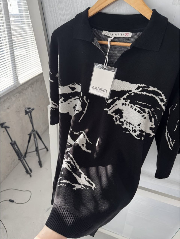 Oversize футболка з принтом