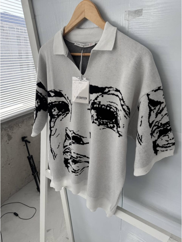 Oversize футболка з принтом