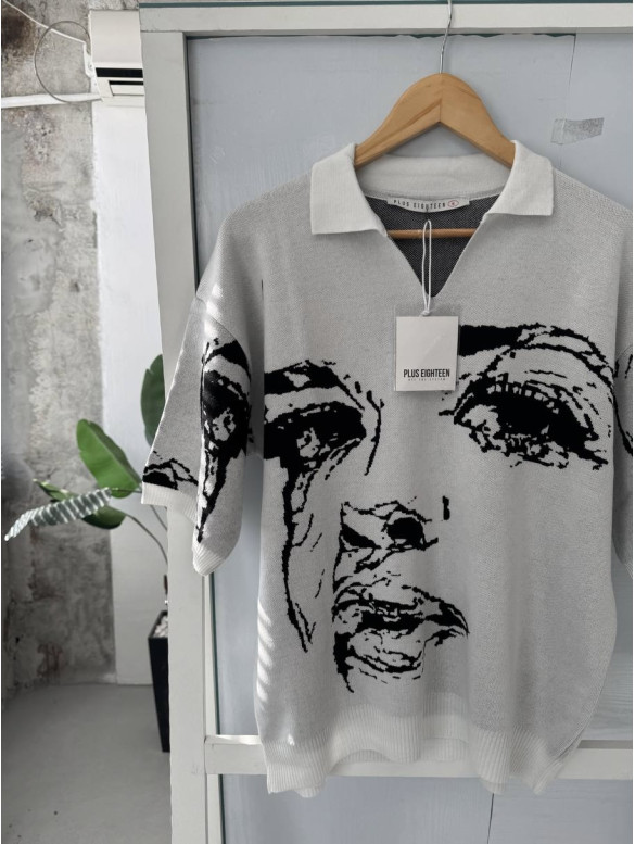 Oversize футболка з принтом