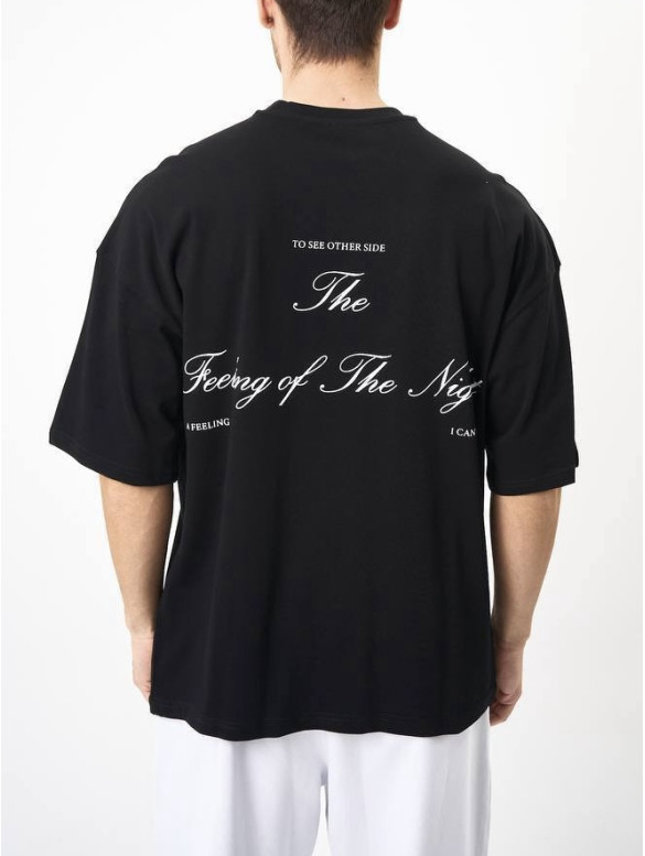 Oversize футболка з надписом
