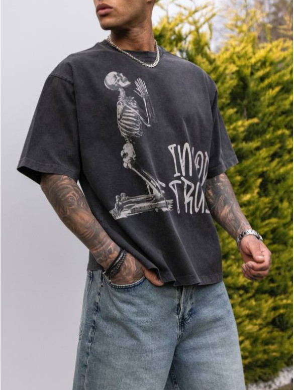 Oversize футболка з принтом