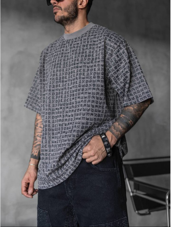 Oversize футболка з принтом
