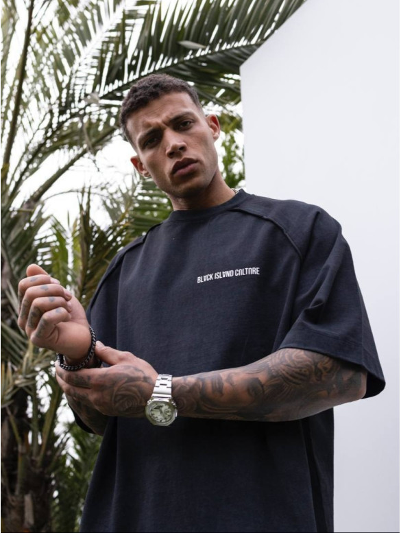 Oversize футболка з принтом