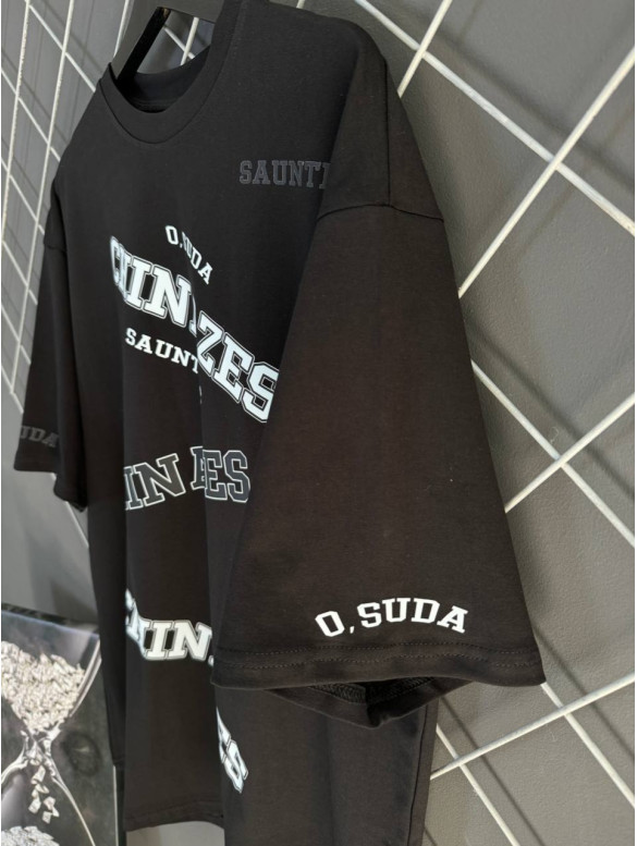 Oversize футболка з принтом