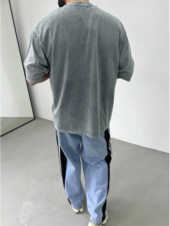 Oversize футболка з вивареної тканини