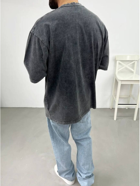 Oversize футболка з вивареної тканини