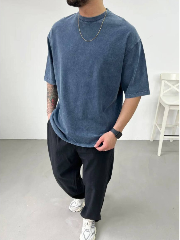 Oversize футболка з вивареної тканини
