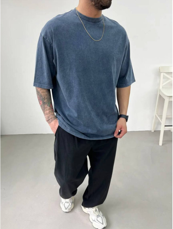 Oversize футболка з вивареної тканини