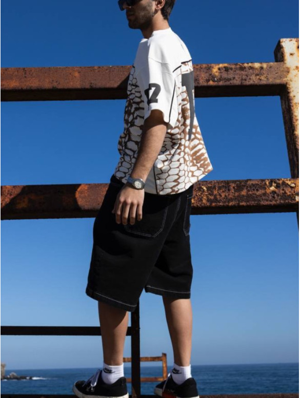 Oversize футболка з принтом