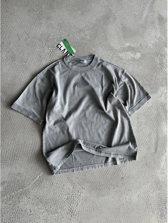 Oversize футболка з вивареної тканини