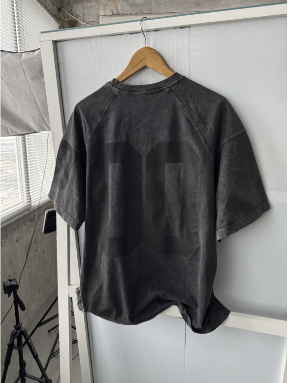 Oversize футболка з принтом