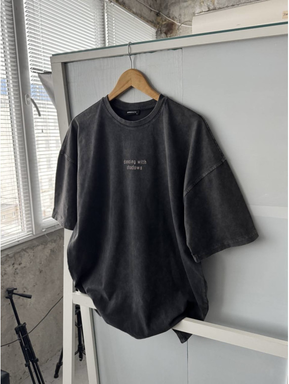 Oversize футболка з принтом