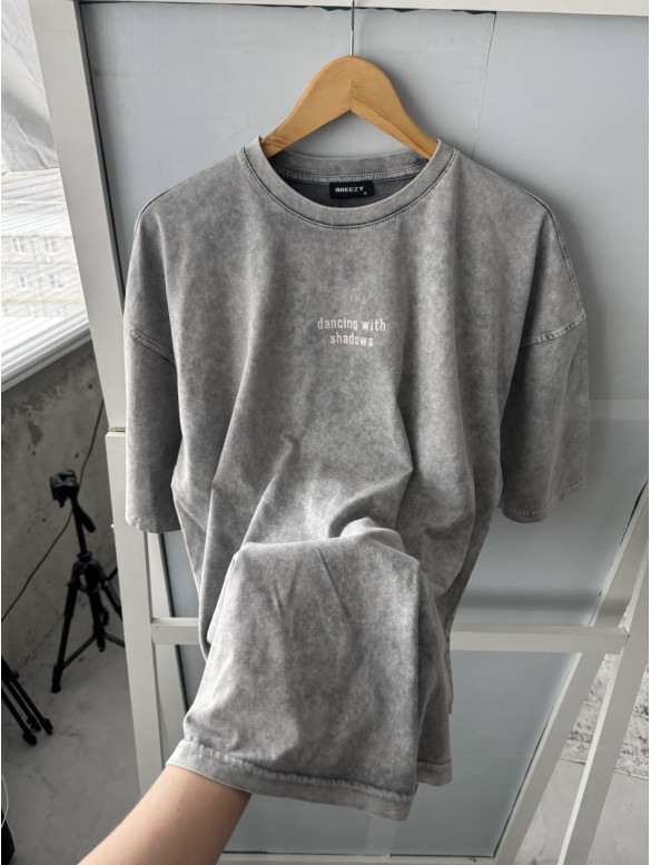 Oversize футболка з принтом