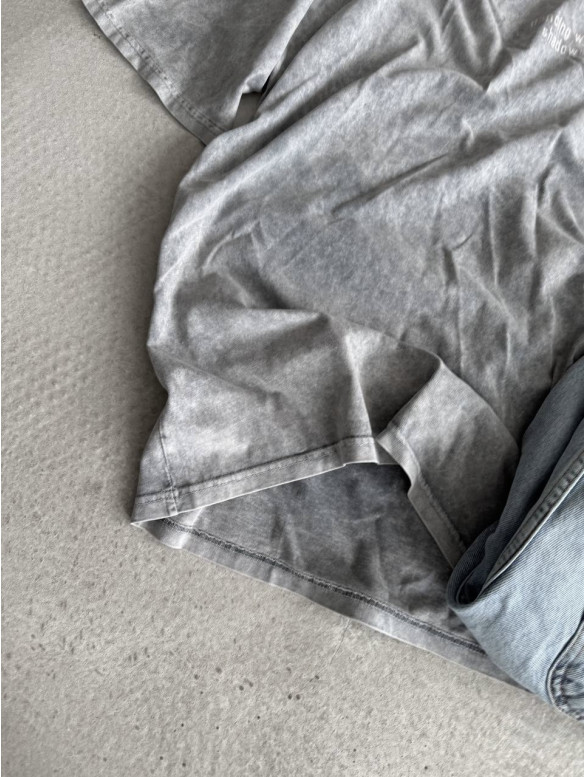 Oversize футболка з принтом