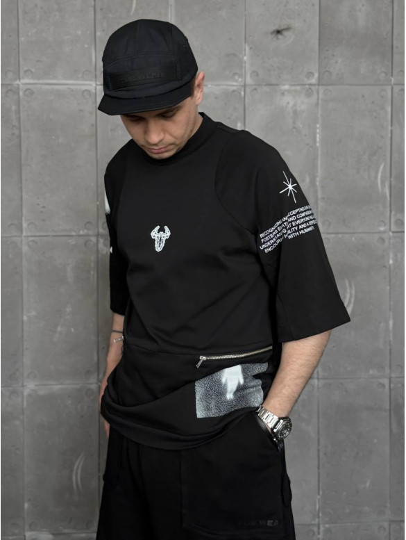 Oversize футболка з принтом