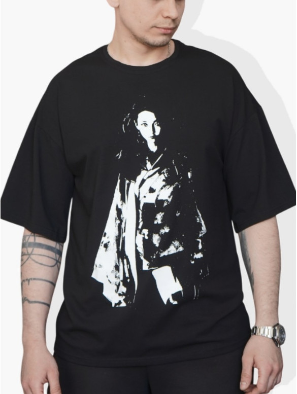 Oversize футболка з принтом