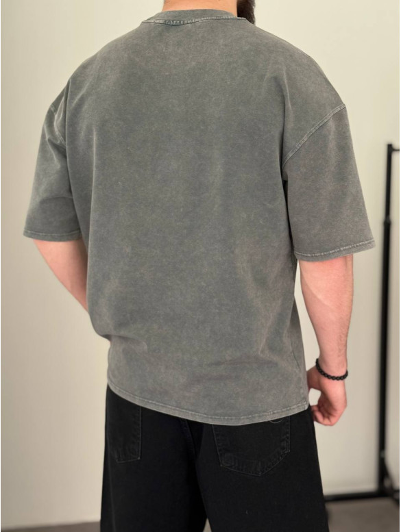 Oversize футболка з вивареної тканини