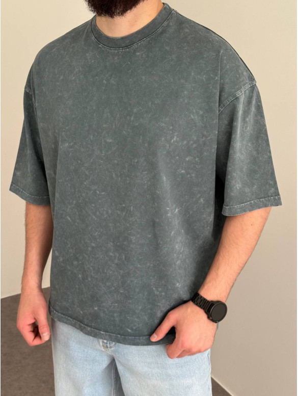 Oversize футболка з вивареної тканини