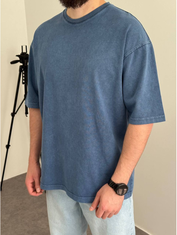 Oversize футболка з вивареної тканини