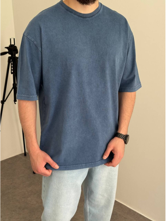 Oversize футболка з вивареної тканини