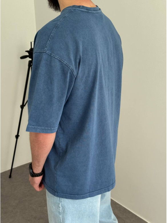 Oversize футболка з вивареної тканини
