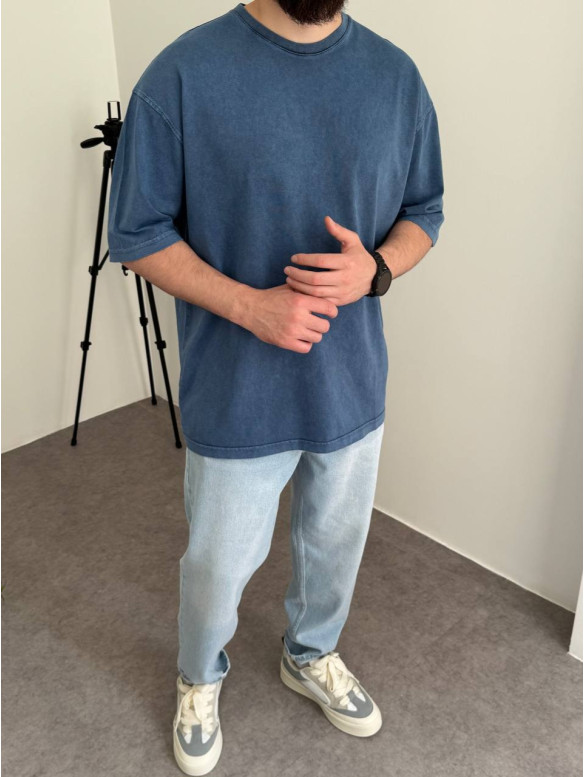 Oversize футболка з вивареної тканини