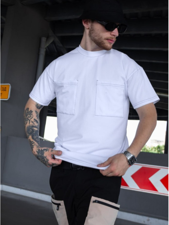 Oversize футболка з акцентними кишенями