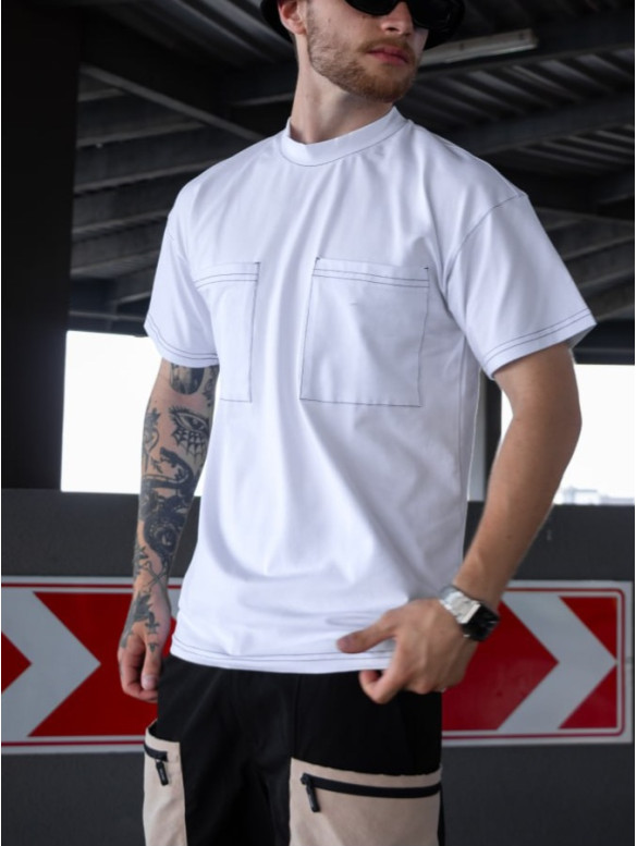 Oversize футболка з акцентними кишенями