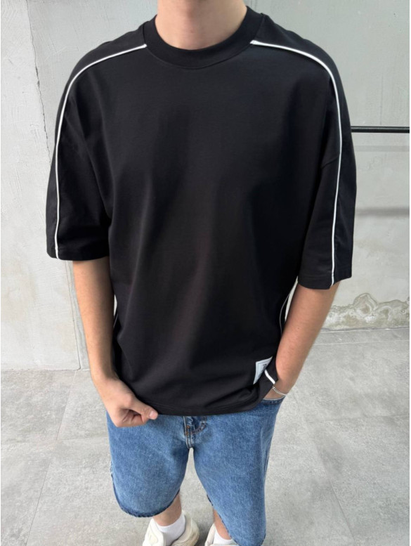 Oversize футболка з контрастним кантом